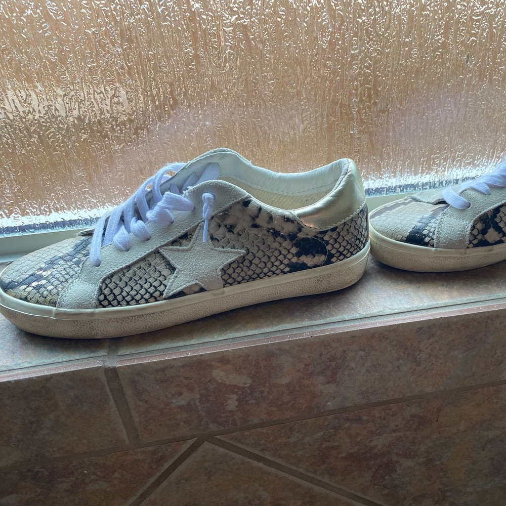 Steve Madden shoes
